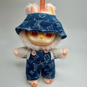 Popmart Big Into Energy BIE Happiness Labubu Pendant Clip with Designer Outfit